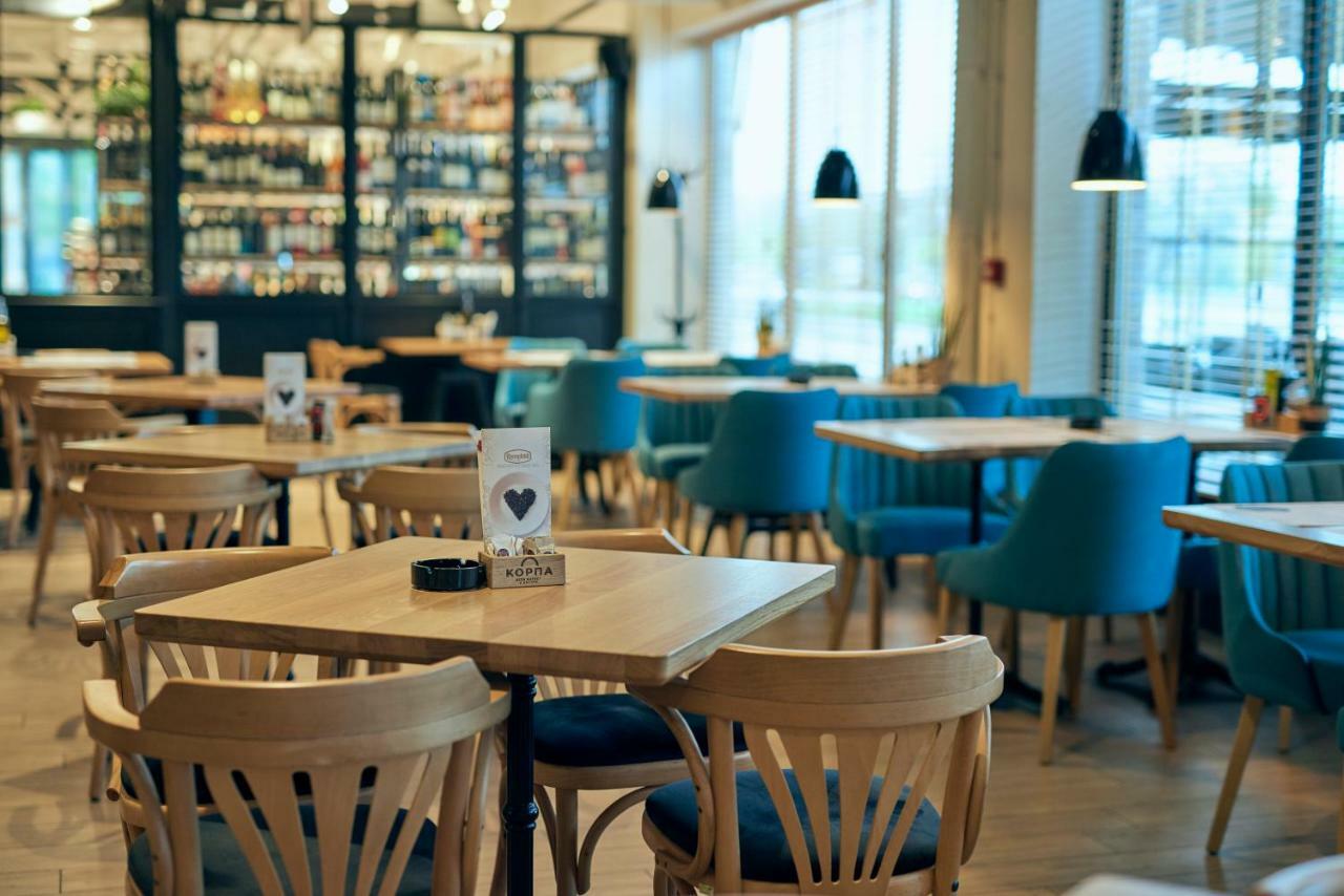 Korpa Deli Rooms Novi Sad Exteriör bild